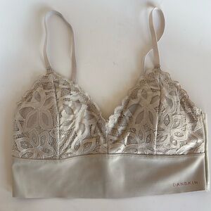 Danskin bra wireless with lace